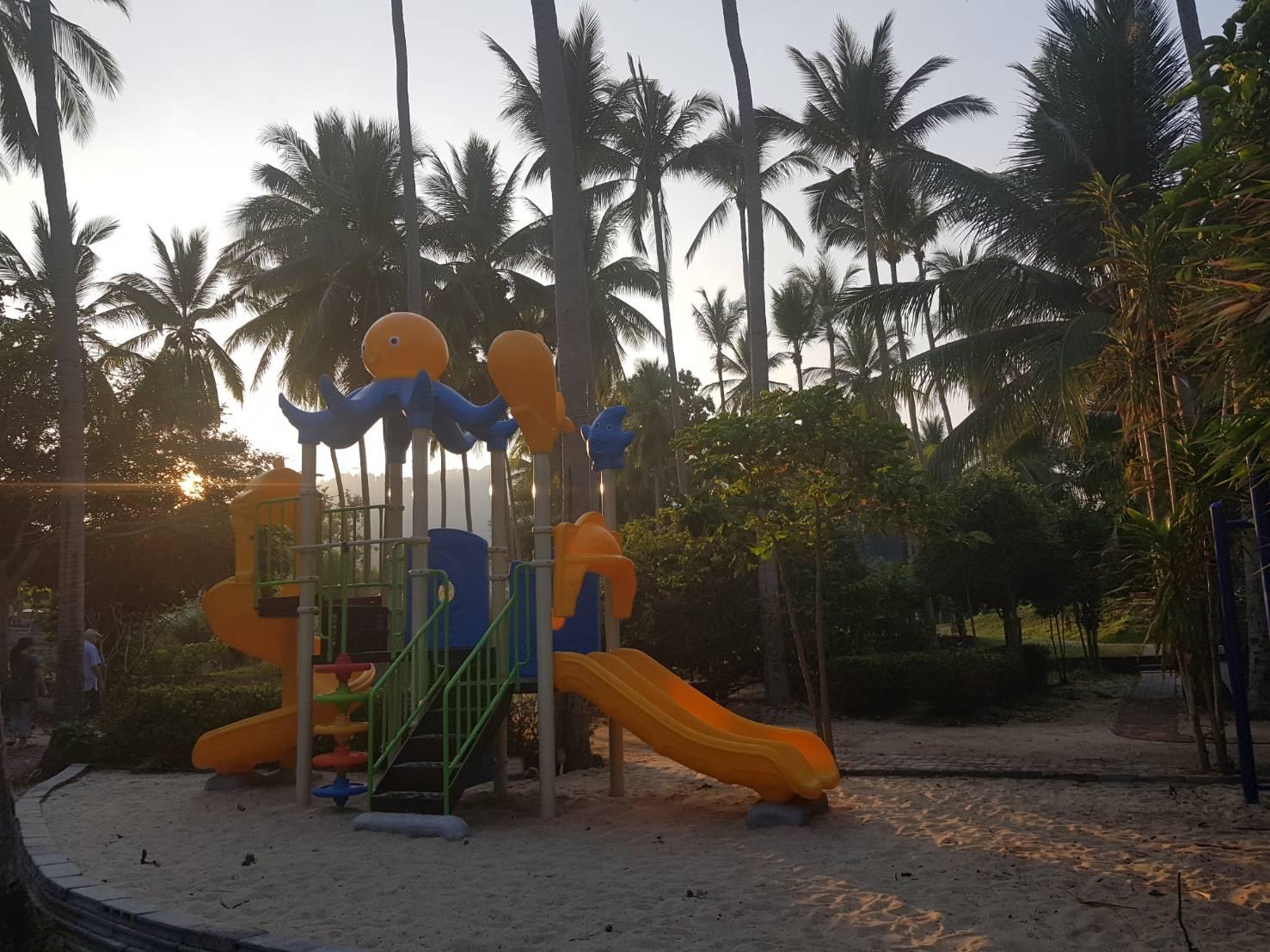 椰子海滩度假村 度假村 3*